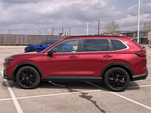 Used 2024 Honda CR-V Sport Touring image 3