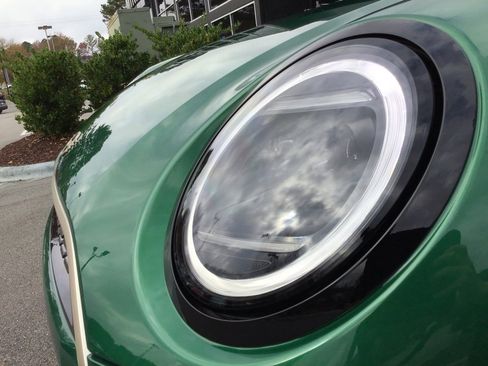 New 2026 MINI Cooper 2-Door Hardtop image 26