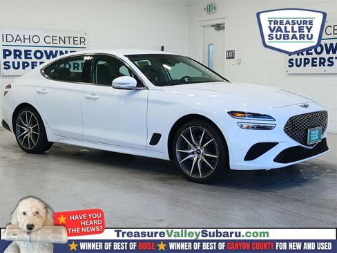 Used 2023 Genesis G70 2.0T image 1