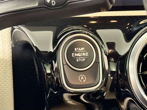 Used 2019 Mercedes-Benz A 220 4MATIC image 16