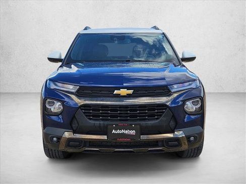 Used 2023 Chevrolet TrailBlazer ACTIV w/ Sun and Liftgate Package AWD/4WD image 2