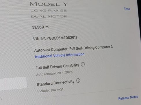 Used 2021 Tesla Model Y Long Range image 11
