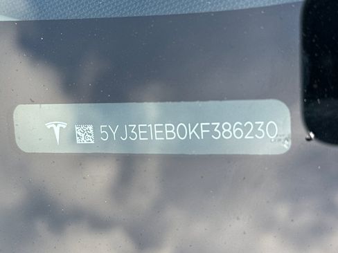 Used 2019 Tesla Model 3 Long Range AWD/4WD image 3