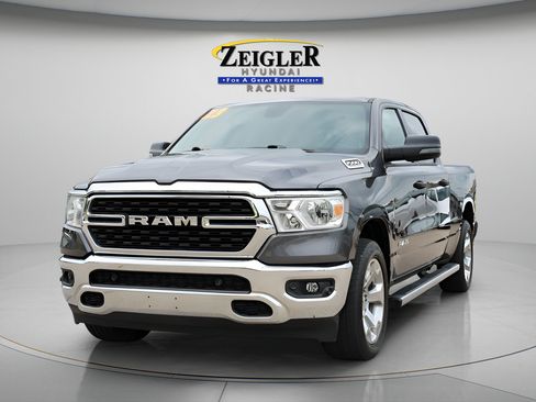 Used 2023 RAM 1500 Big Horn AWD/4WD image 3