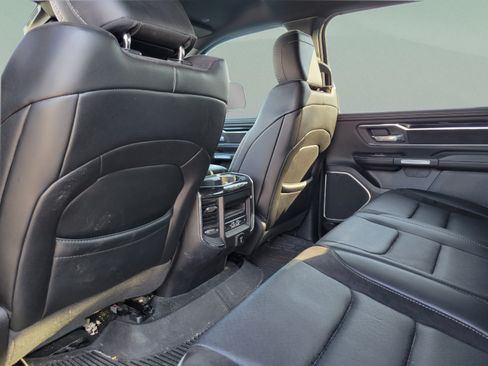 Used 2022 RAM 1500 Laramie RWD image 5