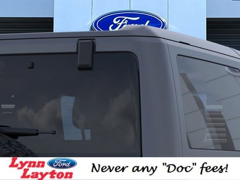 New 2025 Ford Bronco Badlands image 25