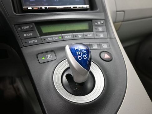 Used 2011 Toyota Prius Three image 13