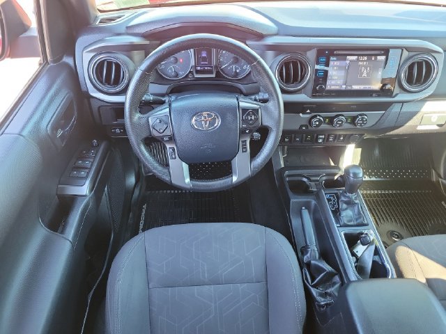 Used 2019 Toyota Tacoma TRD Sport w/ Technology Package RWD image 7