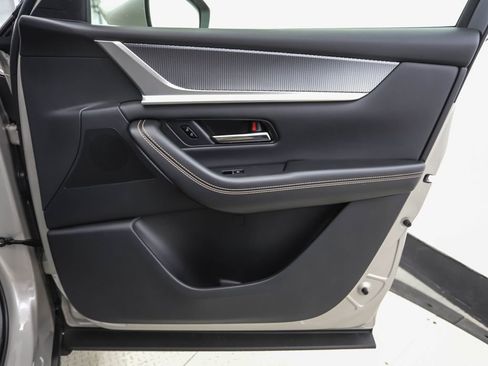 Used 2025 MAZDA CX-90 3.3 Turbo w/ Preferred Package image 32