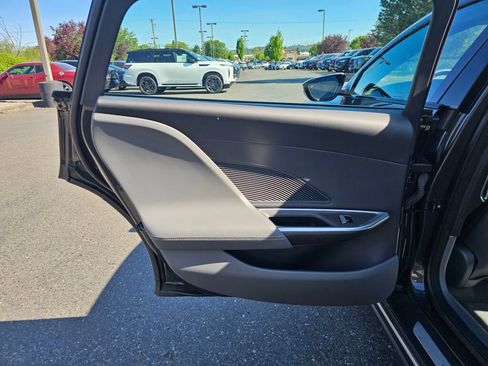 Used 2023 Lucid Air Pure AWD/4WD image 19