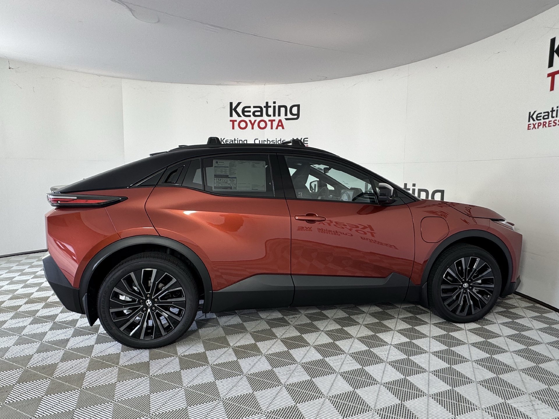 Certified 2026 Toyota C-HR AWD/4WD image 5