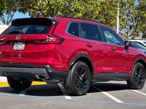 Certified 2024 Honda CR-V Sport-L image 4