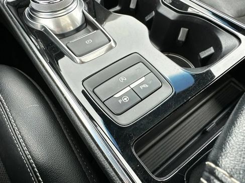 Used 2019 Ford Edge ST w/ Equipment Group 401A AWD/4WD image 28
