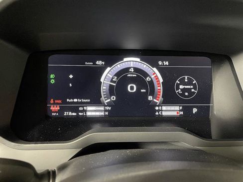 New 2026 Toyota Tundra Limited AWD/4WD image 15