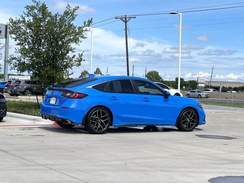 Used 2022 Honda Civic Sport Touring image 8