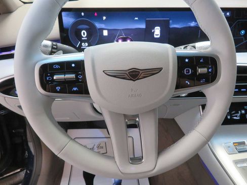 New 2026 Genesis GV70 2.5T Advanced AWD/4WD image 14