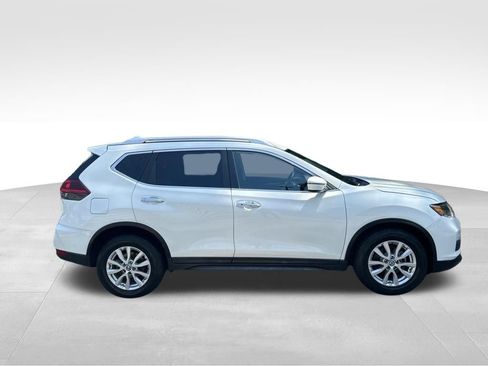 Used 2019 Nissan Rogue SV FWD image 7