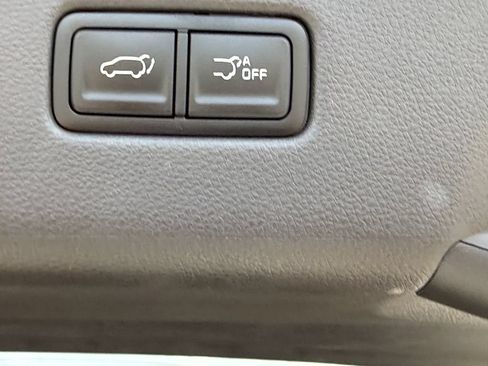 Used 2026 Kia Carnival SX FWD image 14