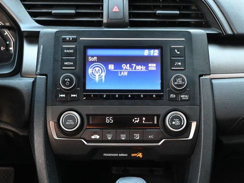 Used 2019 Honda Civic LX image 9