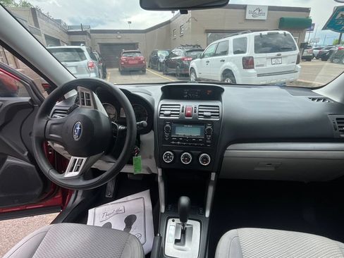Used 2015 Subaru Forester 2.5i Premium w/ All-Weather Package AWD/4WD image 17