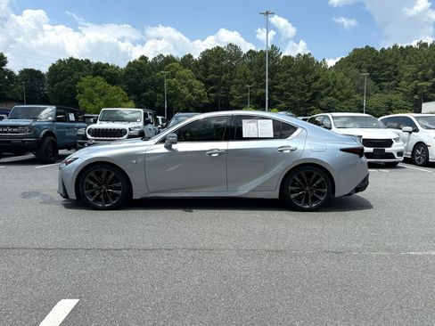 Used 2021 Lexus IS 350 F Sport RWD image 2