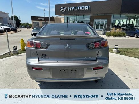 Used 2016 Mitsubishi Lancer ES FWD image 11