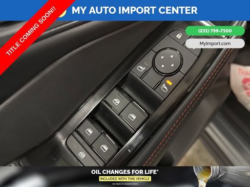 Certified 2025 Nissan Rogue SV image 11