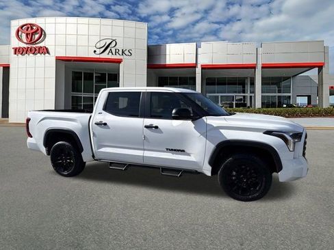 Used 2024 Toyota Tundra SR5 w/ SR5 Convenience Package image 1