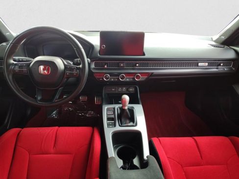 Used 2024 Honda Civic Type R image 12