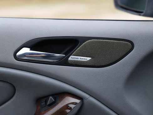 Used 2004 BMW 330Ci Convertible image 37