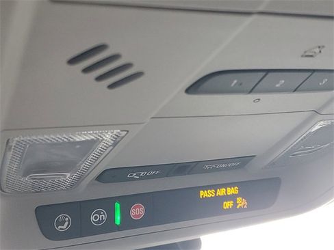 Certified 2023 Chevrolet Blazer LT w/ Convenience Package image 31