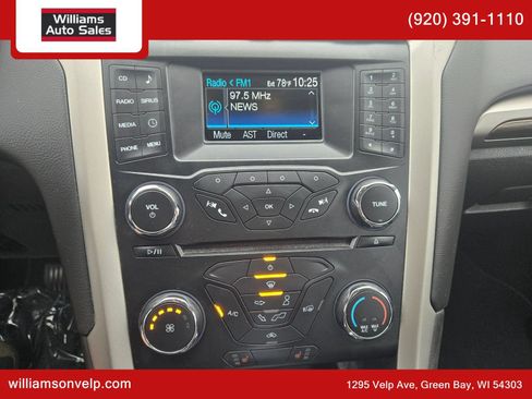 Used 2014 Ford Fusion SE w/ Equipment Group 202A FWD image 17