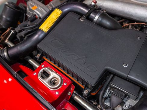 Used 1986 Porsche 944 Turbo image 33
