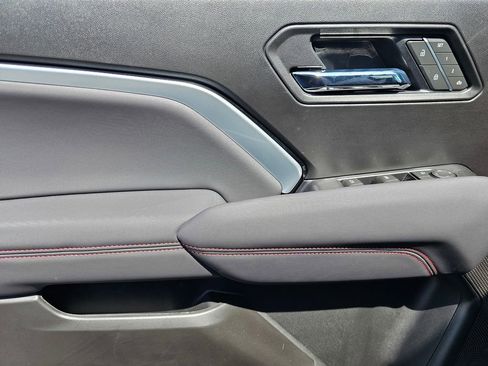 New 2026 Chevrolet Colorado Z71 w/ Midnight Edition AWD/4WD image 20