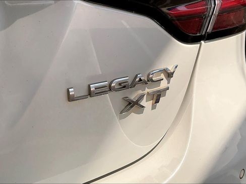 Used 2022 Subaru Legacy Limited XT AWD/4WD image 10