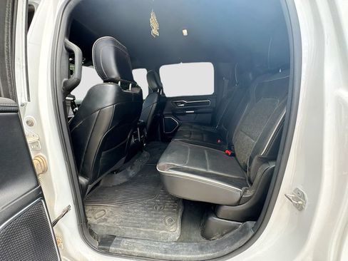 Used 2023 RAM 1500 Laramie AWD/4WD image 27