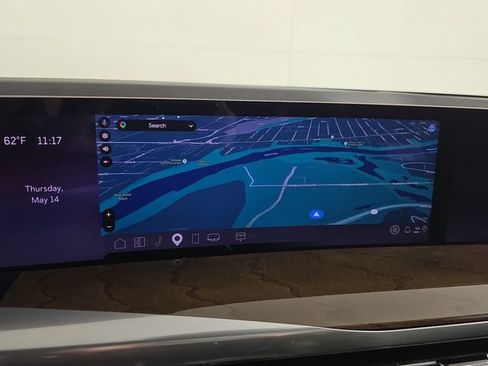 Certified 2025 Cadillac Escalade ESV Premium Luxury Platinum AWD/4WD image 14
