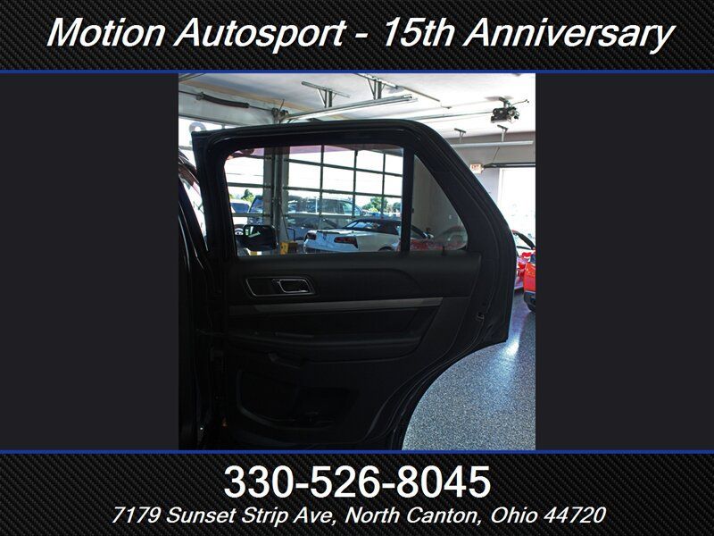 Used 2018 Ford Explorer XLT w/ Equipment Group 201A AWD/4WD image 32