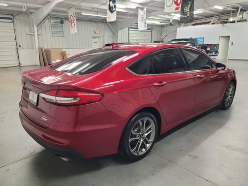 Used 2020 Ford Fusion SEL image 8