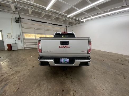 Used 2017 GMC Canyon SLE w/ All Terrain Package image 5