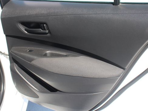 Certified 2022 Toyota Corolla LE FWD image 15