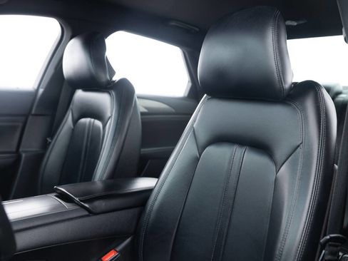 Used 2017 Lincoln MKZ Premiere image 22