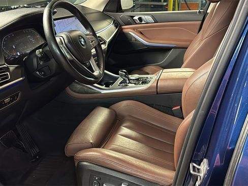 Used 2022 BMW X7 xDrive40i w/ Premium Package image 28