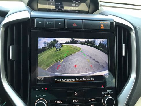 Used 2020 Subaru Ascent Limited w/ Technology Package AWD/4WD image 14