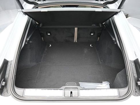 New 2025 Porsche Panamera image 21