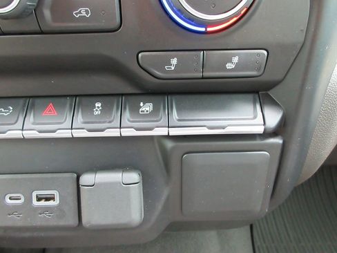 Certified 2021 Chevrolet Silverado 1500 LT w/ Bed Protection Package image 32