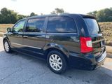 Used 2012 Chrysler Town & Country Touring-L w/ Entertainment Group #2 image 4
