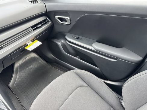 New 2026 Kia K4 FWD image 18