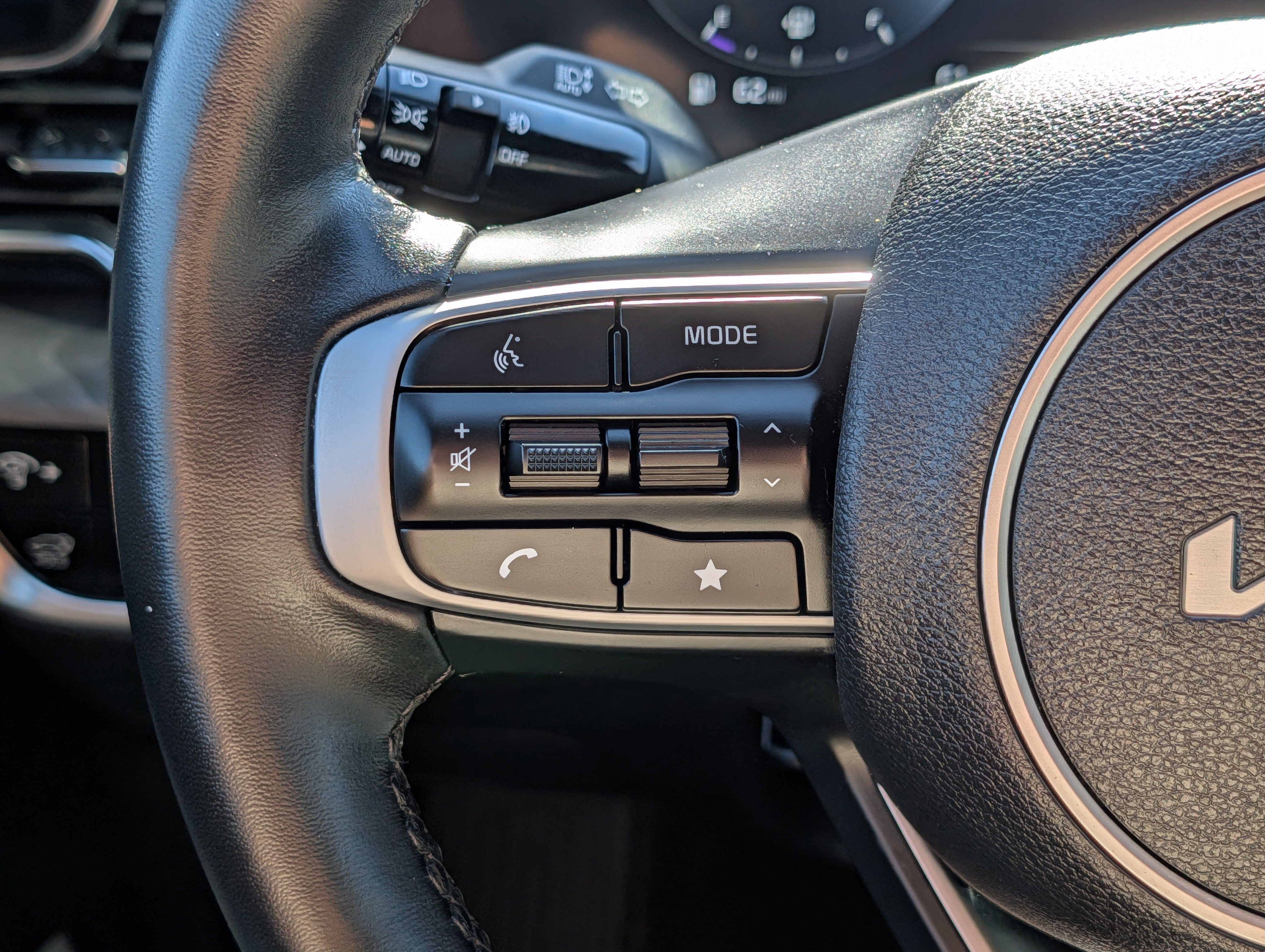 Certified 2025 Kia Sportage X-Pro Prestige AWD/4WD image 31