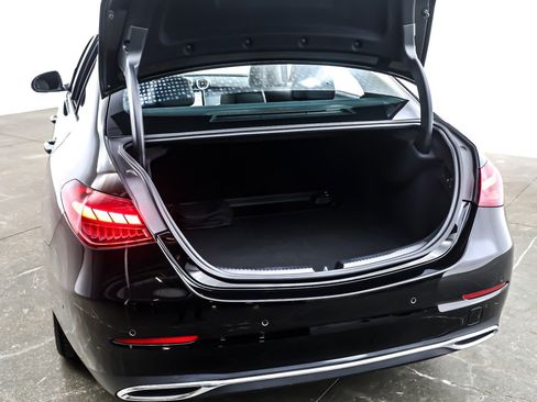 Used 2023 Mercedes-Benz C 300 Sedan image 24